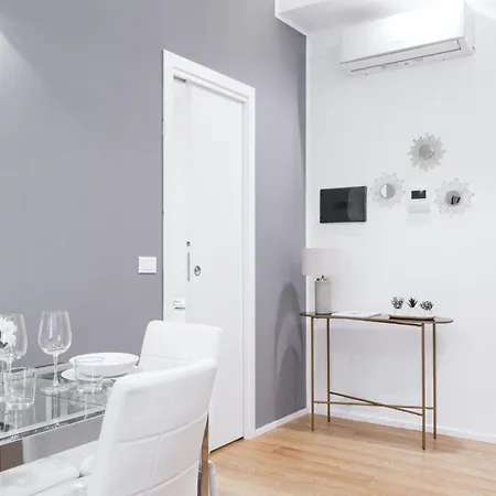 Easylife - Residenza Chic Vicino Al Duomo Apartment Milan Exterior photo